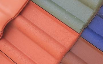 Raginnis plastic roofing companies